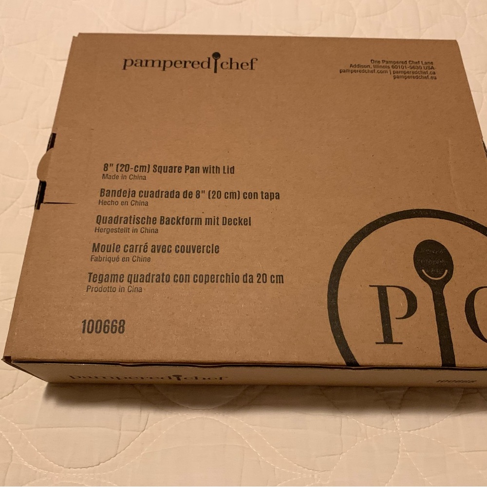 Pampered Chef Blue Baking Pan with Lid - Picture 5 of 7